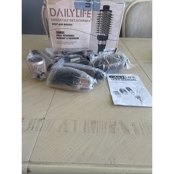 Daily Life Versatile Detachable Hot Air Brush - Picture 1 of 5
